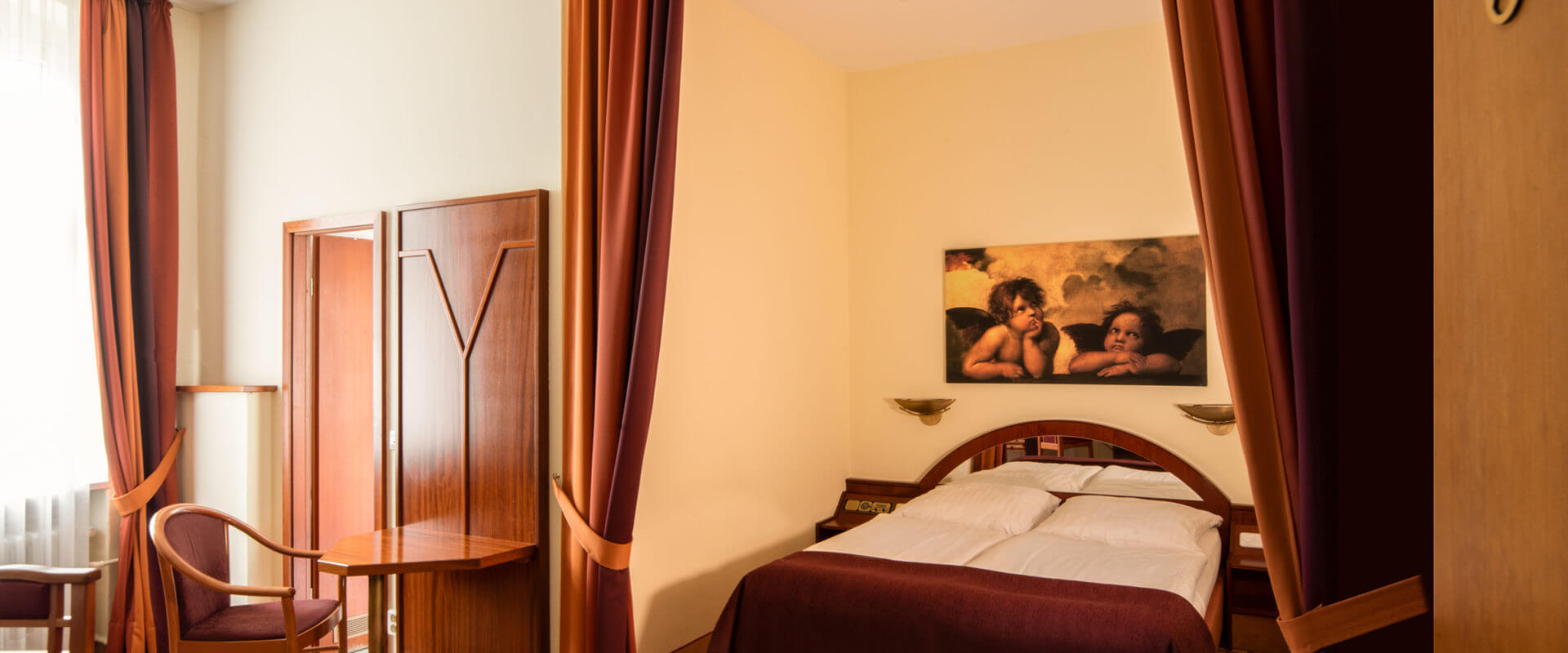 Superior Room Splash image